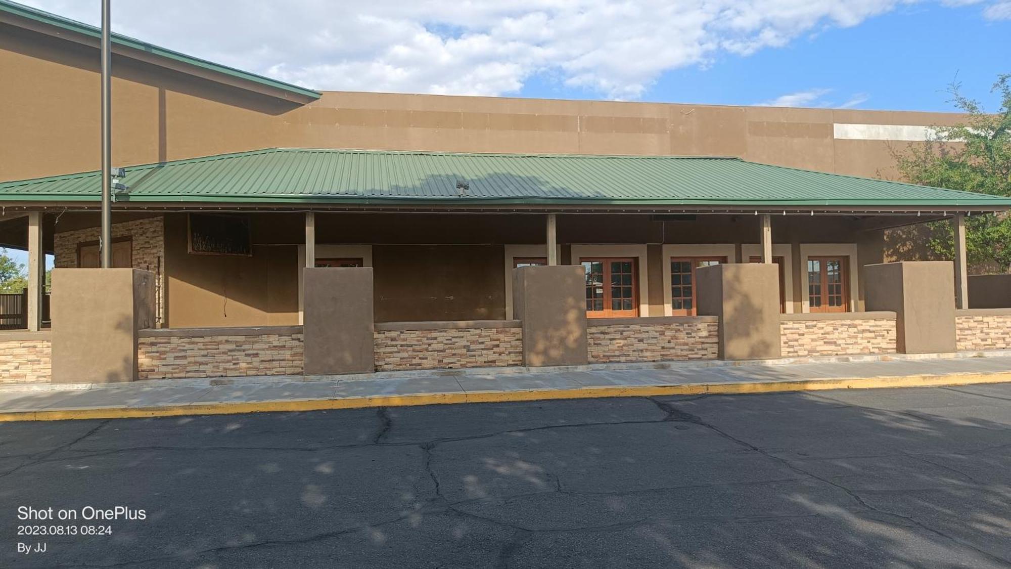 Clarion Inn & Suites, Roswell Extérieur photo